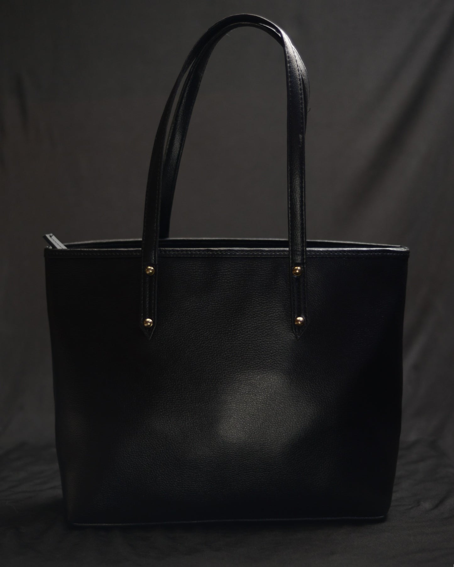 Core Store — Noir Carryall