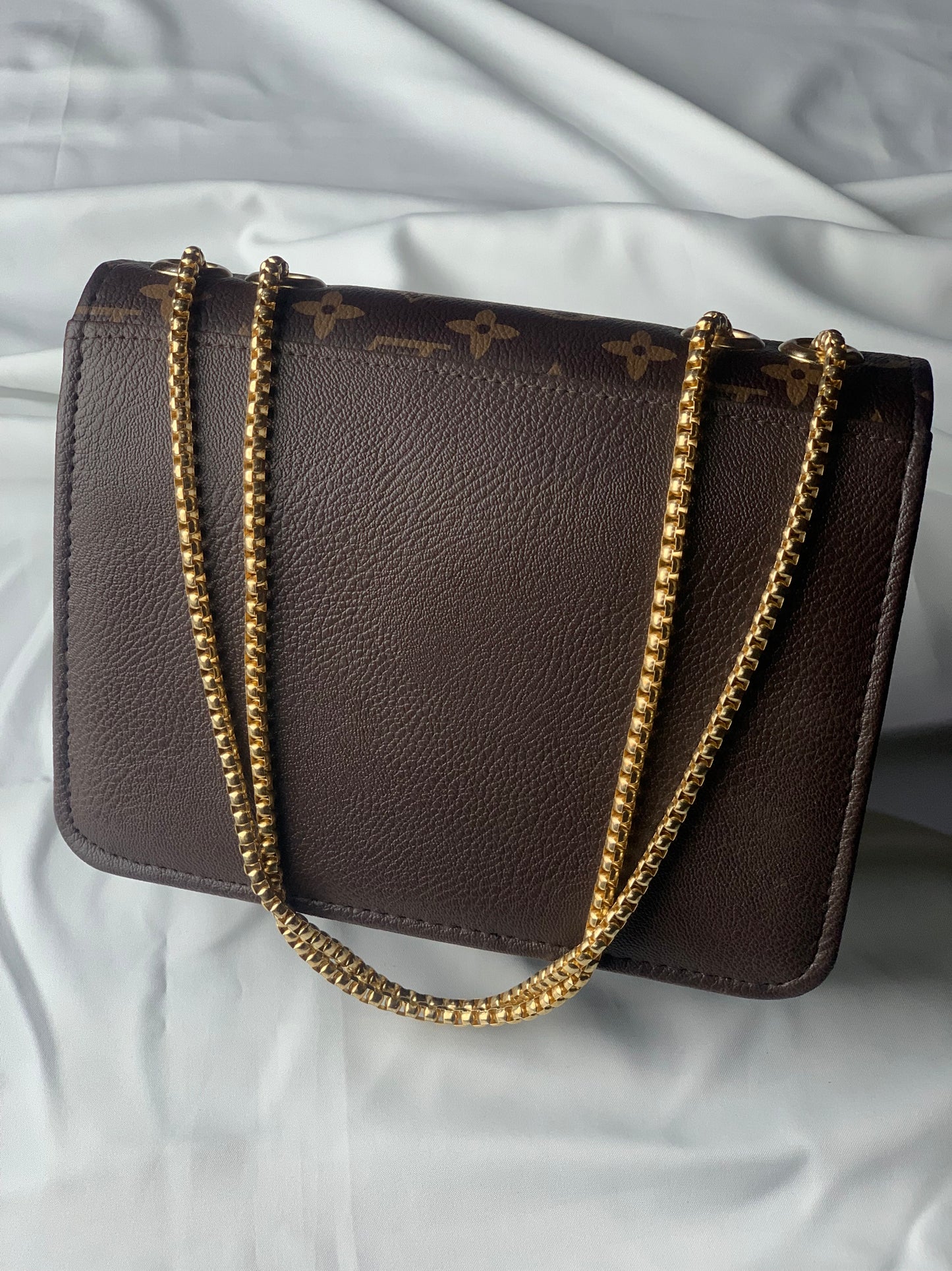 New Arrival LV Crossbody Handbag F-l