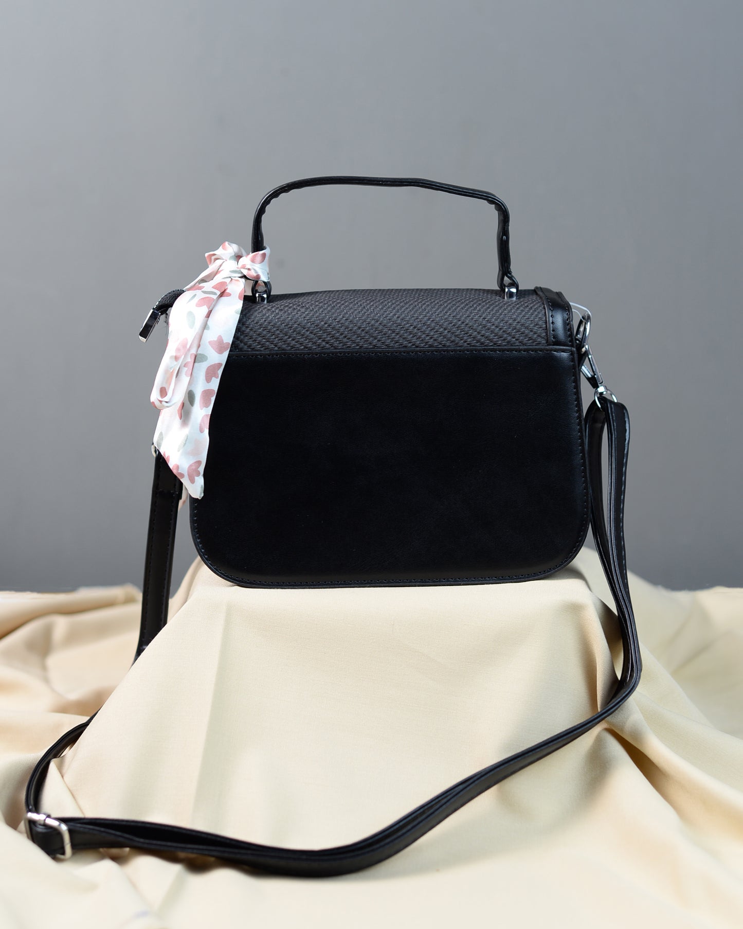 BB -Black Handbag